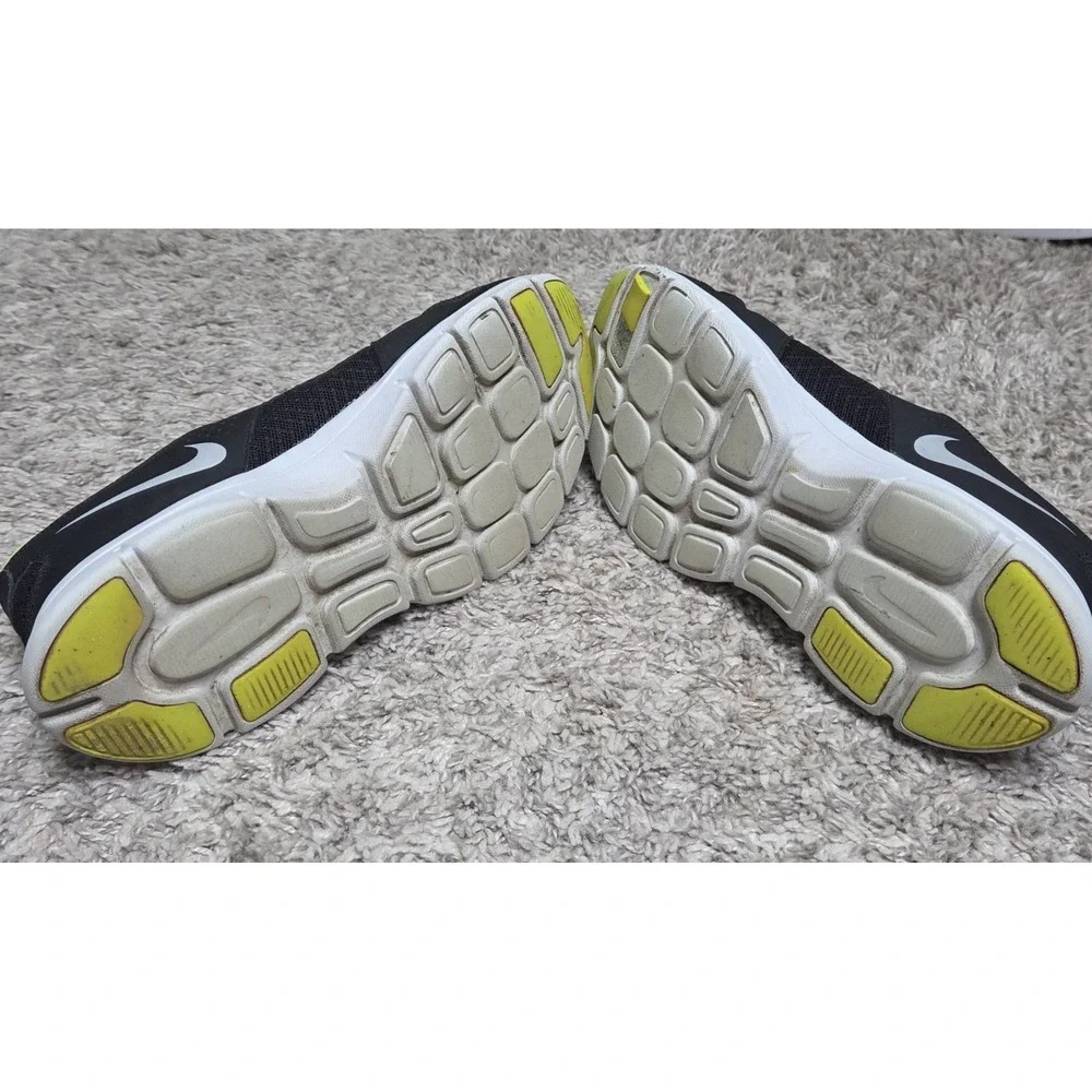 Nike up sale